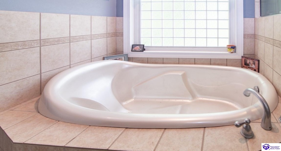 Sonora Hardin Springs Road, Eastview, Kentucky 42732, ,4 BathroomsBathrooms,For Sale,Sonora Hardin Springs Road,HK24004551