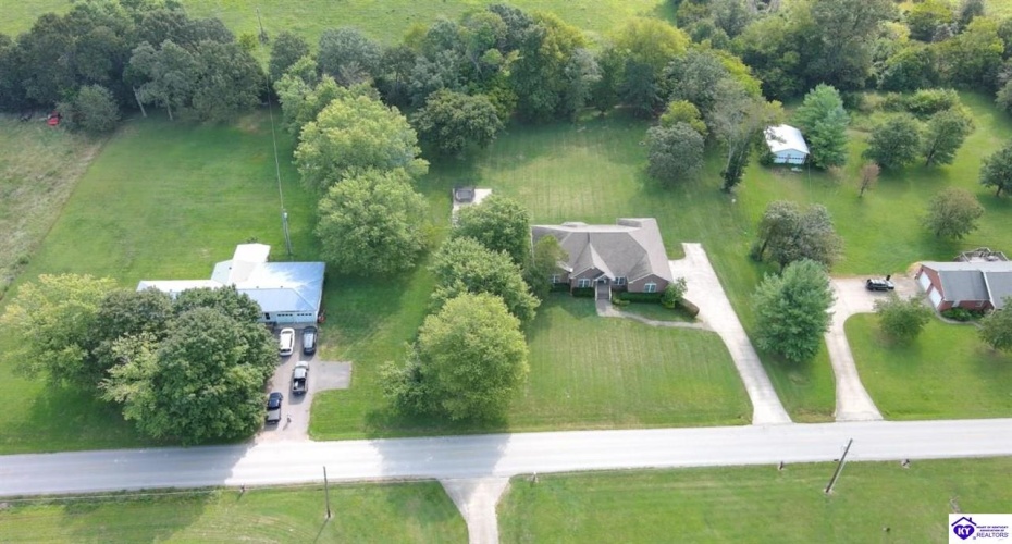 Sonora Hardin Springs Road, Eastview, Kentucky 42732, ,4 BathroomsBathrooms,For Sale,Sonora Hardin Springs Road,HK24004551