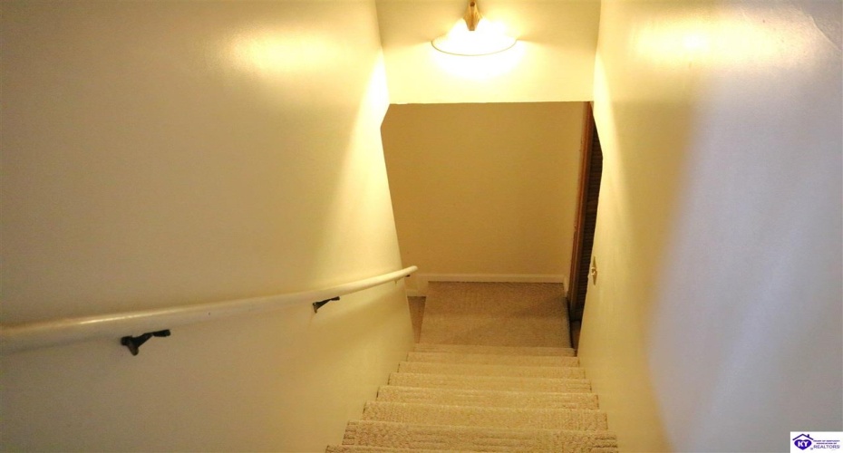 Shamrock Street, Radcliff, Kentucky 40160, ,2 BathroomsBathrooms,For Sale,Shamrock Street,HK24004556