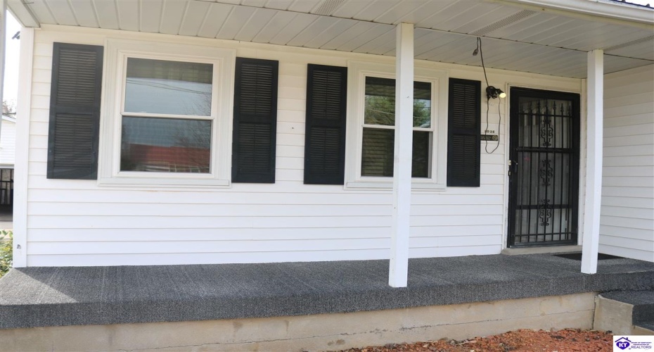 Shamrock Street, Radcliff, Kentucky 40160, ,2 BathroomsBathrooms,For Sale,Shamrock Street,HK24004556