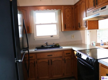 Shamrock Street, Radcliff, Kentucky 40160, ,2 BathroomsBathrooms,For Sale,Shamrock Street,HK24004556