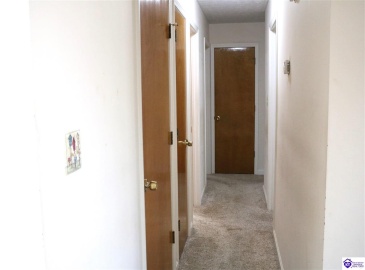 Shamrock Street, Radcliff, Kentucky 40160, ,2 BathroomsBathrooms,For Sale,Shamrock Street,HK24004556