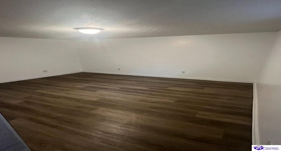 Gregory Street, Elizabethtown, Kentucky 42701, ,2 BathroomsBathrooms,For Sale,Gregory Street,HK24004557