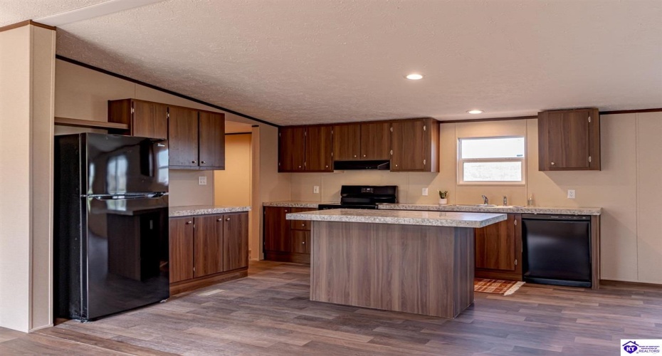 Irvington Heights Lane, Irvington, Kentucky 40146, ,2 BathroomsBathrooms,For Sale,Irvington Heights Lane,HK24004558