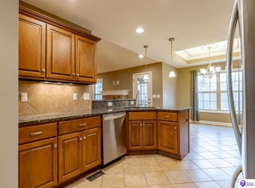 Alta Vista Court, Elizabethtown, Kentucky 42701, ,3 BathroomsBathrooms,For Sale,Alta Vista Court,HK24004560