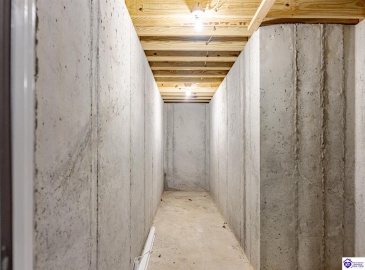 Alta Vista Court, Elizabethtown, Kentucky 42701, ,3 BathroomsBathrooms,For Sale,Alta Vista Court,HK24004560