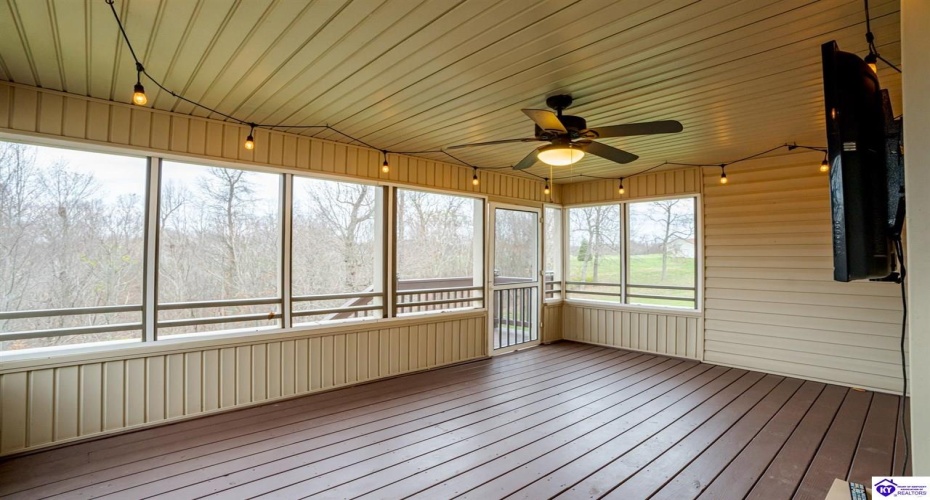 Alta Vista Court, Elizabethtown, Kentucky 42701, ,3 BathroomsBathrooms,For Sale,Alta Vista Court,HK24004560