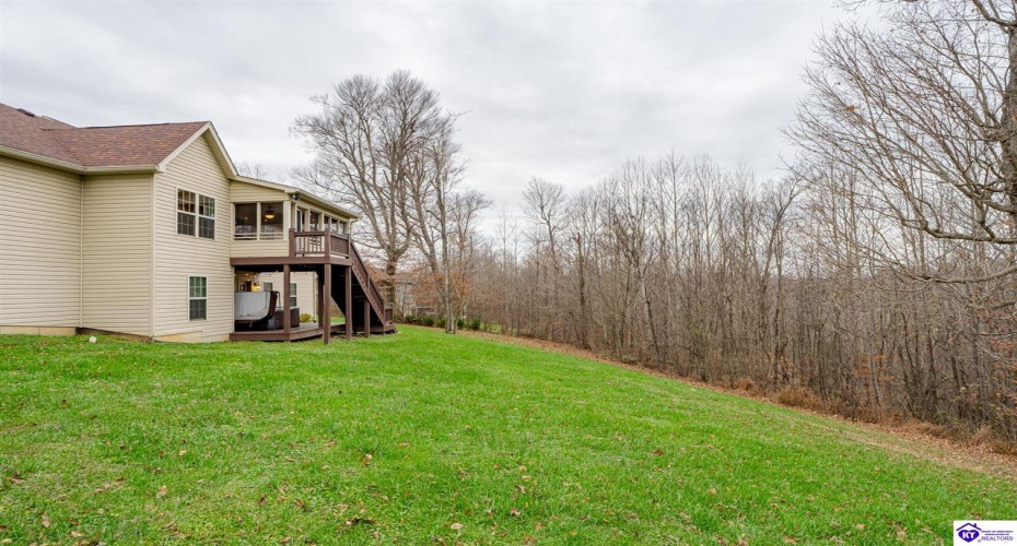 Alta Vista Court, Elizabethtown, Kentucky 42701, ,3 BathroomsBathrooms,For Sale,Alta Vista Court,HK24004560