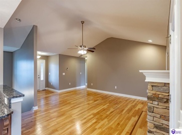 Alta Vista Court, Elizabethtown, Kentucky 42701, ,3 BathroomsBathrooms,For Sale,Alta Vista Court,HK24004560