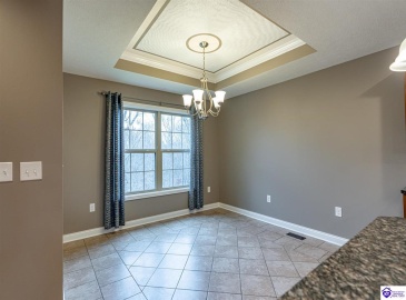 Alta Vista Court, Elizabethtown, Kentucky 42701, ,3 BathroomsBathrooms,For Sale,Alta Vista Court,HK24004560