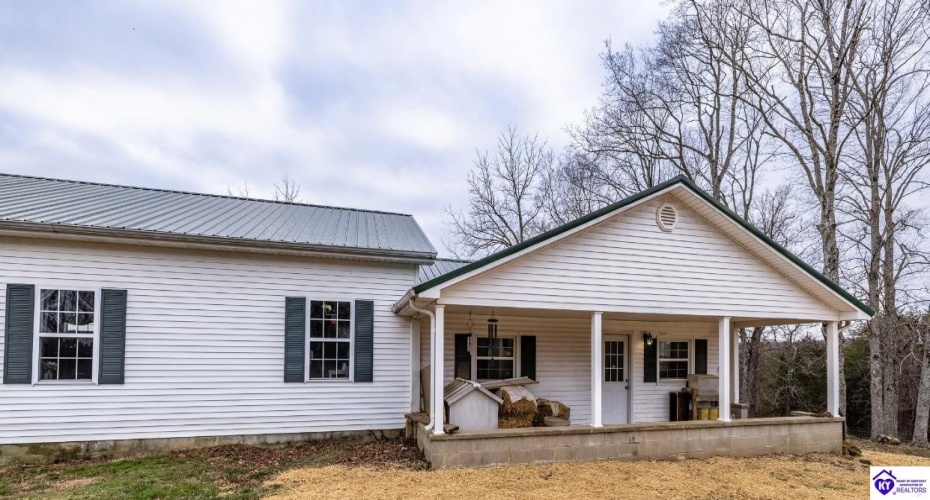 Lone Oak Road, Clarkson, Kentucky 42726, ,2 BathroomsBathrooms,For Sale,Lone Oak Road,HK24004561