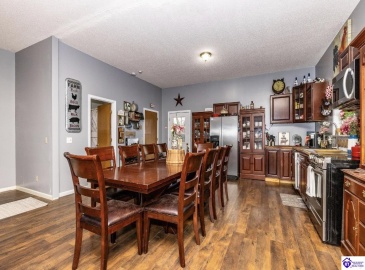 Lone Oak Road, Clarkson, Kentucky 42726, ,2 BathroomsBathrooms,For Sale,Lone Oak Road,HK24004561