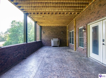 Stonemill Court, Elizabethtown, Kentucky 42701, ,3 BathroomsBathrooms,For Sale,Stonemill Court,HK24004562