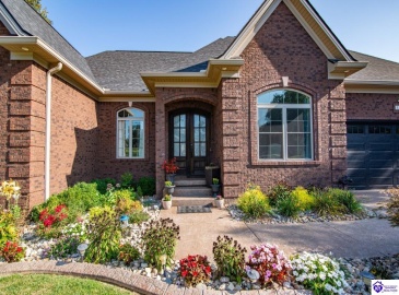 Stonemill Court, Elizabethtown, Kentucky 42701, ,3 BathroomsBathrooms,For Sale,Stonemill Court,HK24004562