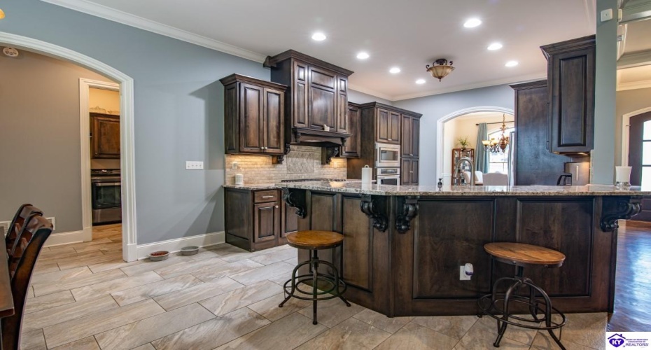 Stonemill Court, Elizabethtown, Kentucky 42701, ,3 BathroomsBathrooms,For Sale,Stonemill Court,HK24004562