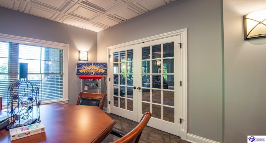 Stonemill Court, Elizabethtown, Kentucky 42701, ,3 BathroomsBathrooms,For Sale,Stonemill Court,HK24004562