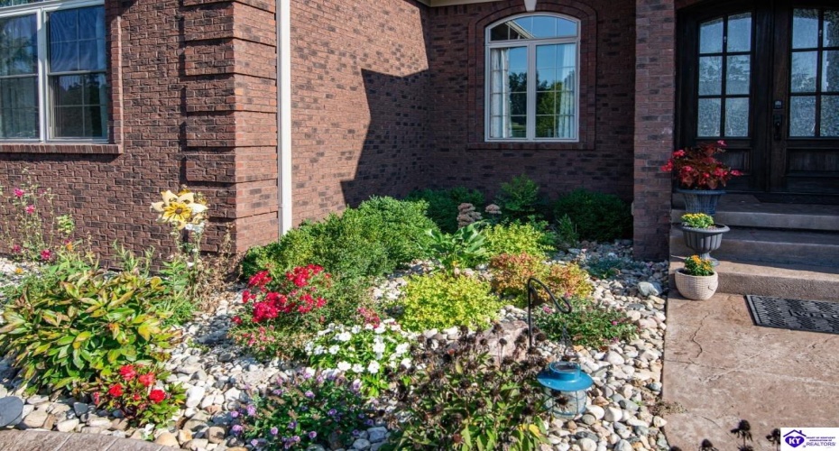 Stonemill Court, Elizabethtown, Kentucky 42701, ,3 BathroomsBathrooms,For Sale,Stonemill Court,HK24004562