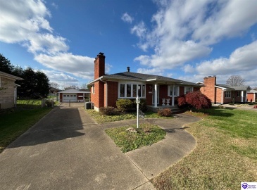 Jenny Lane, Louisville, Kentucky 40219, ,2 BathroomsBathrooms,For Sale,Jenny Lane,HK24004576