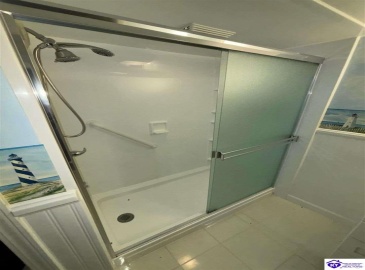 Jenny Lane, Louisville, Kentucky 40219, ,2 BathroomsBathrooms,For Sale,Jenny Lane,HK24004576