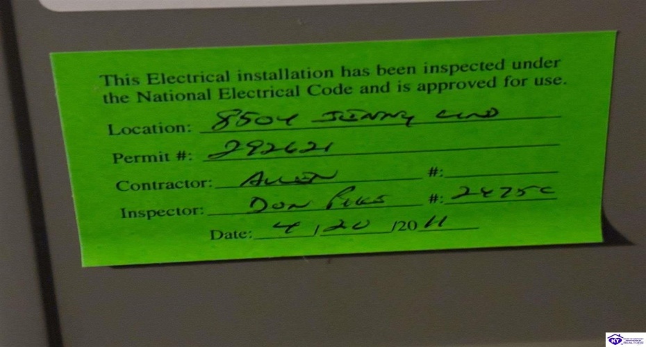 Jenny Lane, Louisville, Kentucky 40219, ,2 BathroomsBathrooms,For Sale,Jenny Lane,HK24004576