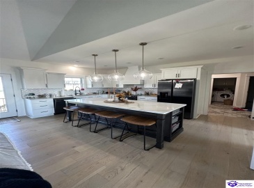 High Peak Place, Elizabethtown, Kentucky 42701, ,3 BathroomsBathrooms,For Sale,High Peak Place,HK24004579