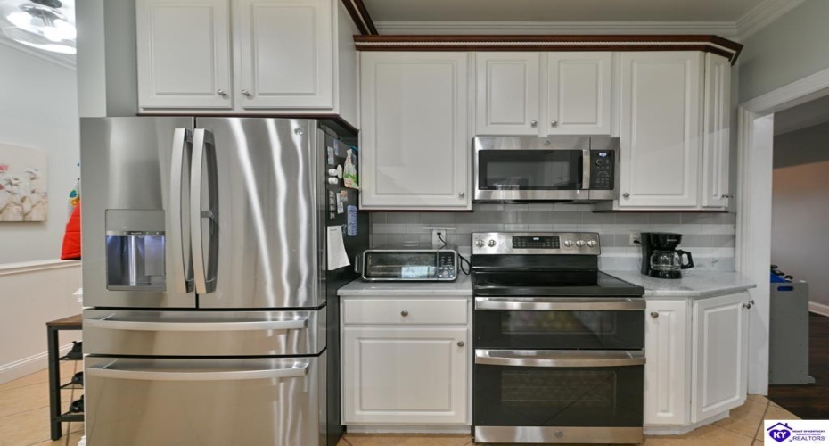 Four Seasons Drive, Coxs Creek, Kentucky 40013, ,3 BathroomsBathrooms,For Sale,Four Seasons Drive,HK24004580