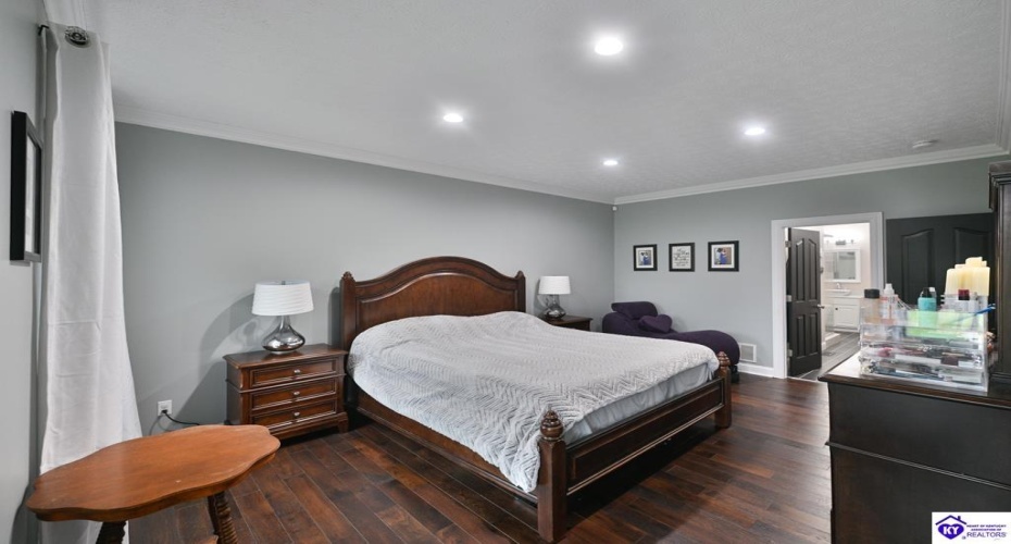 Four Seasons Drive, Coxs Creek, Kentucky 40013, ,3 BathroomsBathrooms,For Sale,Four Seasons Drive,HK24004580