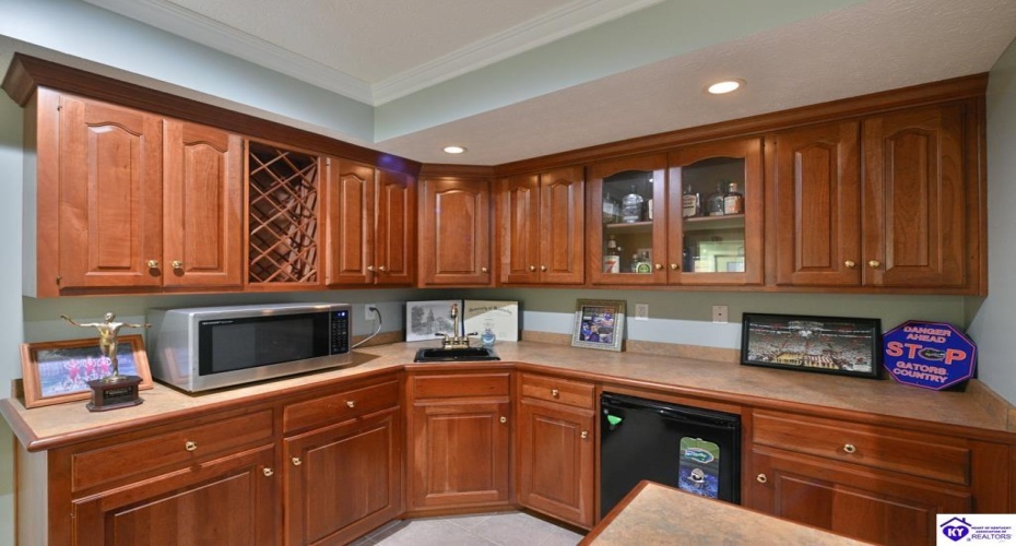 Four Seasons Drive, Coxs Creek, Kentucky 40013, ,3 BathroomsBathrooms,For Sale,Four Seasons Drive,HK24004580