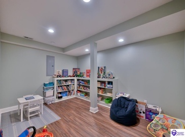 Four Seasons Drive, Coxs Creek, Kentucky 40013, ,3 BathroomsBathrooms,For Sale,Four Seasons Drive,HK24004580