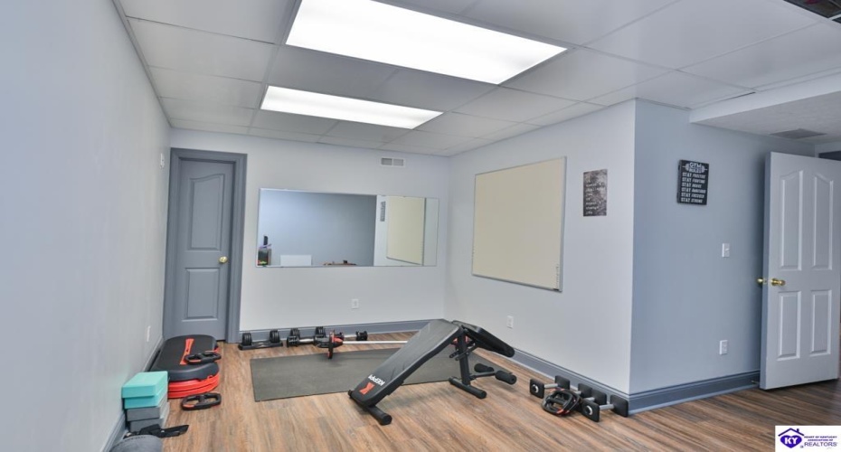 Four Seasons Drive, Coxs Creek, Kentucky 40013, ,3 BathroomsBathrooms,For Sale,Four Seasons Drive,HK24004580