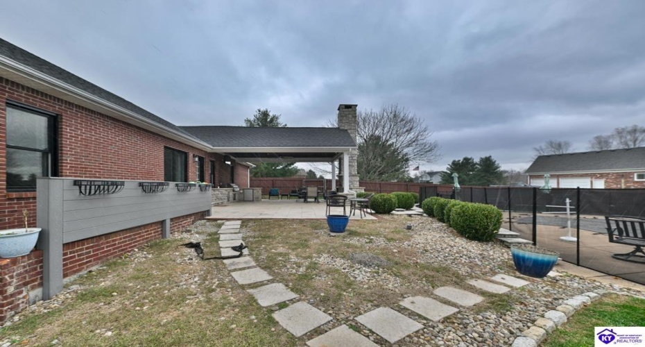 Four Seasons Drive, Coxs Creek, Kentucky 40013, ,3 BathroomsBathrooms,For Sale,Four Seasons Drive,HK24004580