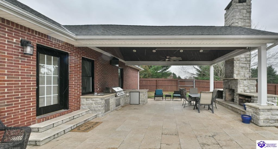 Four Seasons Drive, Coxs Creek, Kentucky 40013, ,3 BathroomsBathrooms,For Sale,Four Seasons Drive,HK24004580