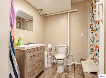 Guy Court, Guston, Kentucky 40142, ,4 BathroomsBathrooms,For Sale,Guy Court,HK24004581