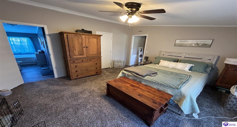 Diana Court, Brandenburg, Kentucky 40108, ,2 BathroomsBathrooms,For Sale,Diana Court,HK24004302