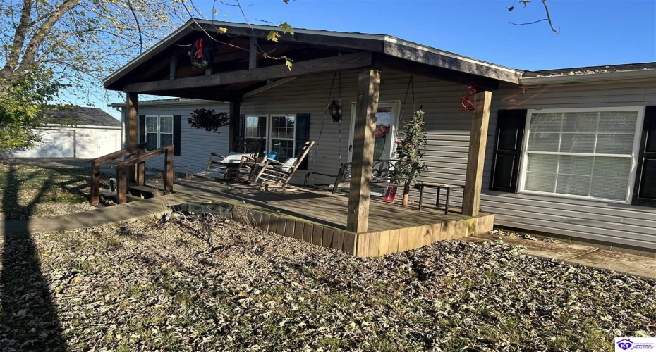 Diana Court, Brandenburg, Kentucky 40108, ,2 BathroomsBathrooms,For Sale,Diana Court,HK24004302