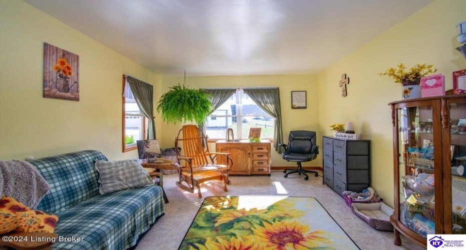 Clearview Drive, Munfordville, Kentucky 42765, ,2 BathroomsBathrooms,For Sale,Clearview Drive,HK24002749