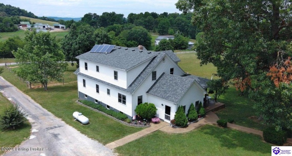 Clearview Drive, Munfordville, Kentucky 42765, ,2 BathroomsBathrooms,For Sale,Clearview Drive,HK24002749