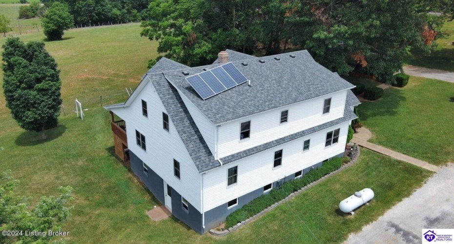 Clearview Drive, Munfordville, Kentucky 42765, ,2 BathroomsBathrooms,For Sale,Clearview Drive,HK24002749