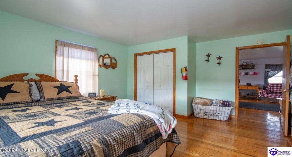 Clearview Drive, Munfordville, Kentucky 42765, ,2 BathroomsBathrooms,For Sale,Clearview Drive,HK24002749