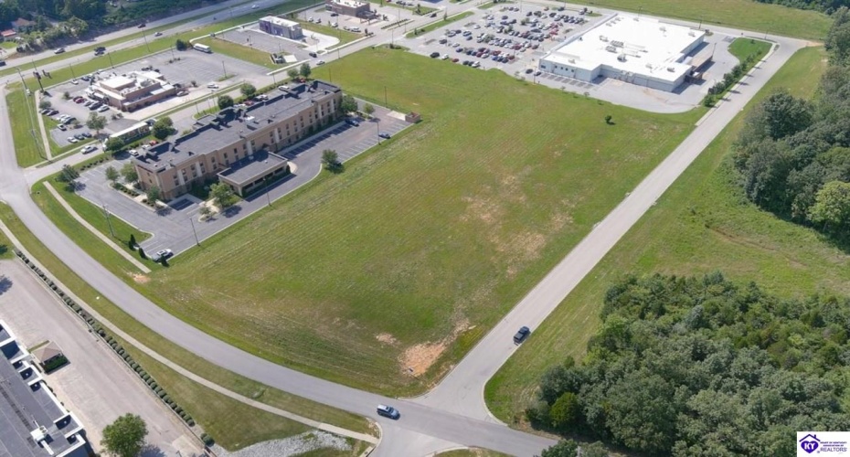 Gateway Crossings Boulevard, Radcliff, Kentucky 40160, ,For Sale,Gateway Crossings Boulevard,HK23001781