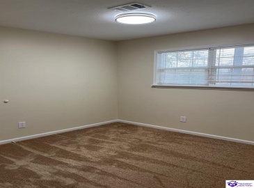 Indiana Trail, Radcliff, Kentucky 40160, ,2 BathroomsBathrooms,For Sale,Indiana Trail,HK24004593