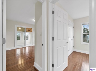 Oak Ridge Drive, Radcliff, Kentucky 40160, ,2 BathroomsBathrooms,For Sale,Oak Ridge Drive,HK24004596