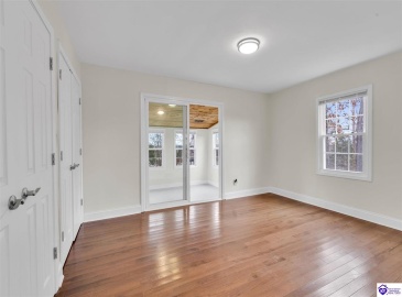 Oak Ridge Drive, Radcliff, Kentucky 40160, ,2 BathroomsBathrooms,For Sale,Oak Ridge Drive,HK24004596