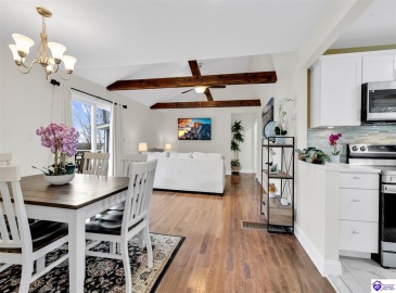 Oak Ridge Drive, Radcliff, Kentucky 40160, ,2 BathroomsBathrooms,For Sale,Oak Ridge Drive,HK24004596