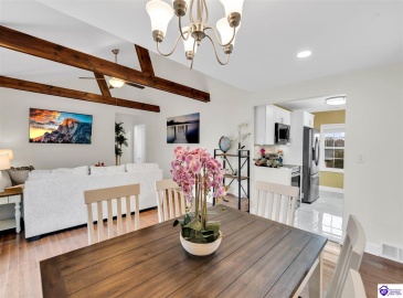 Oak Ridge Drive, Radcliff, Kentucky 40160, ,2 BathroomsBathrooms,For Sale,Oak Ridge Drive,HK24004596