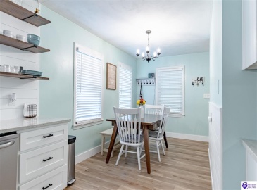 McCormack Avenue, Elizabethtown, Kentucky 42701, ,2 BathroomsBathrooms,For Sale,McCormack Avenue,HK24004599