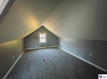 Maple Avenue, Hodgenville, Kentucky 42748, ,2 BathroomsBathrooms,For Sale,Maple Avenue,HK24004104