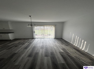 Thomas Street, Radcliff, Kentucky 40160, ,2 BathroomsBathrooms,For Sale,Thomas Street,HK24004607