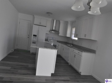 Thomas Street, Radcliff, Kentucky 40160, ,2 BathroomsBathrooms,For Sale,Thomas Street,HK24004607