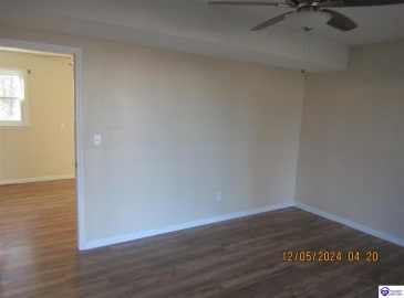 Janet Drive, Radcliff, Kentucky 40160, ,2 BathroomsBathrooms,For Sale,Janet Drive,HK24004609